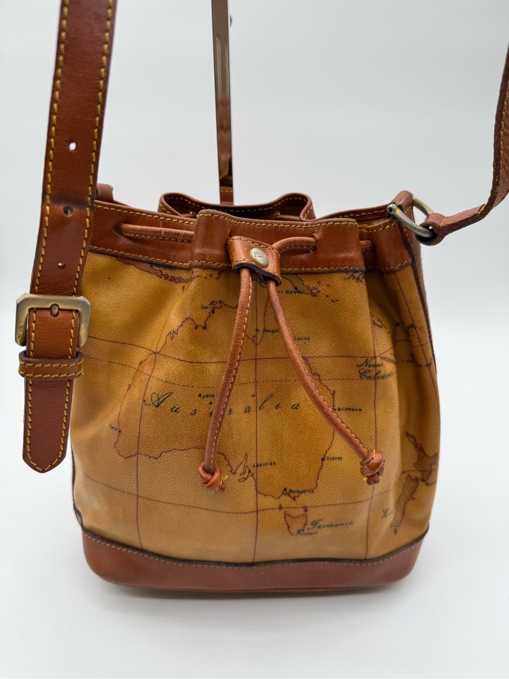 ALVIERO MARTINI BUCKET BAG